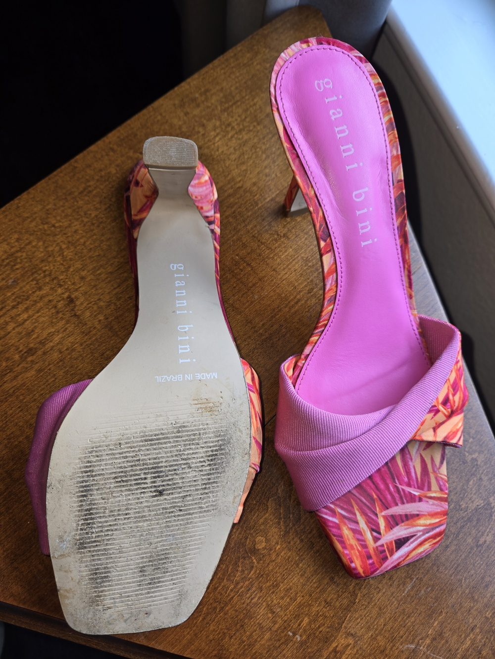 Gianni Bini Pink Tropical Print Slide Heels - Picture 4 of 6